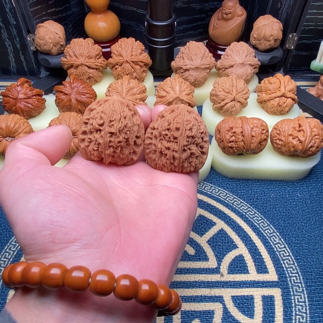 吊坠文玩核桃南疆石41尺