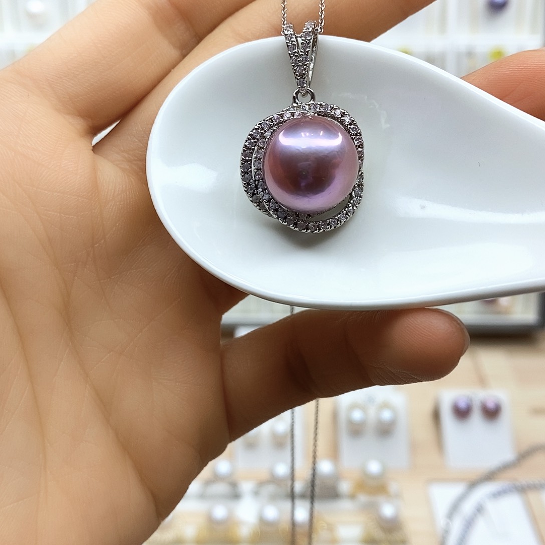 淡水珍珠颈饰合金