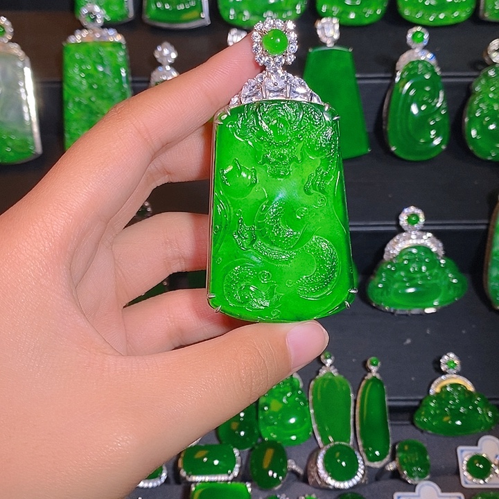 翡翠银S925镶嵌颈饰