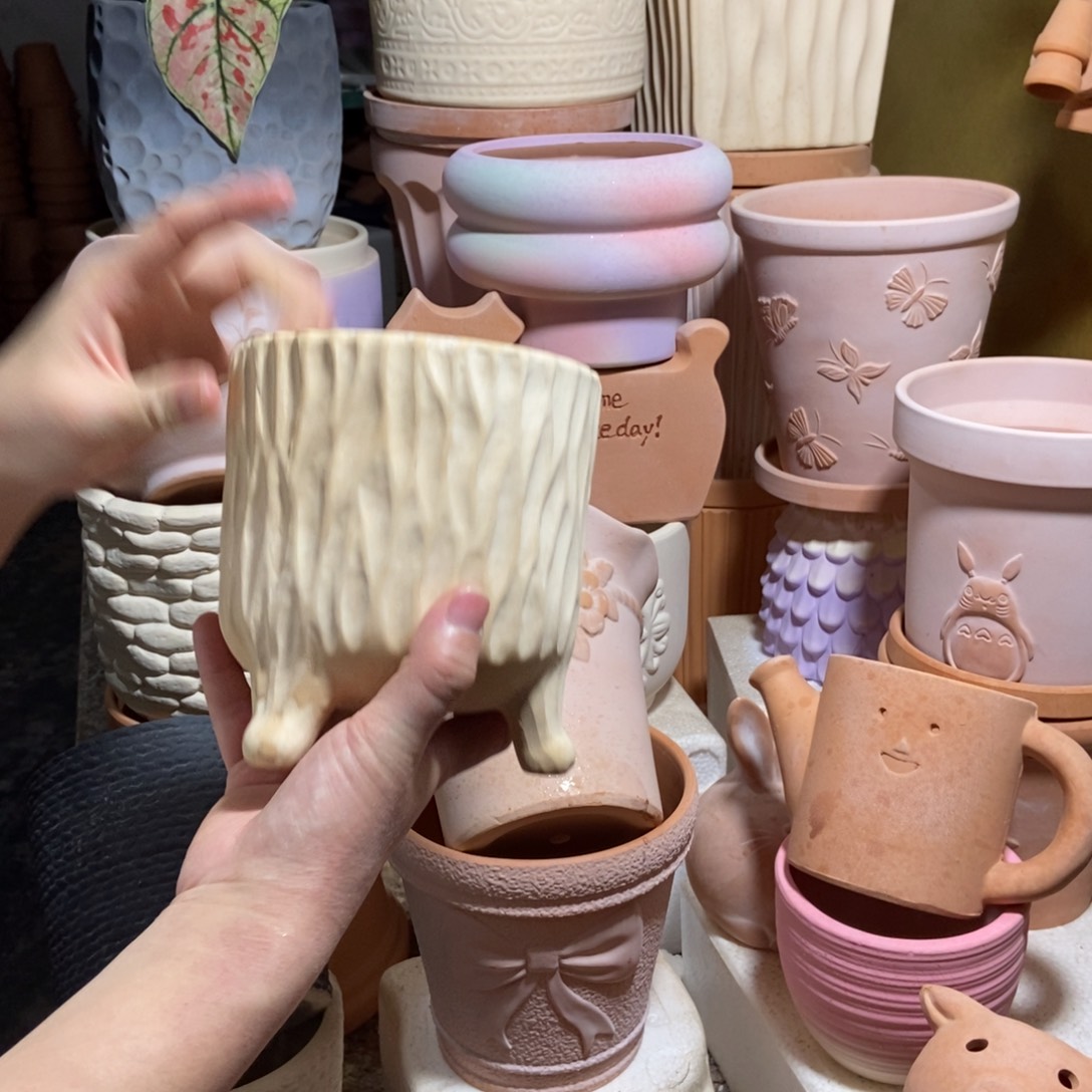 13×14白陶三脚树纹 粗陶1个
