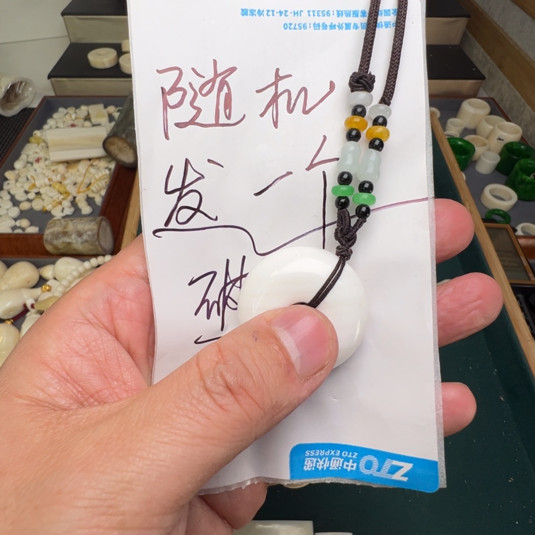 树脂制品特价处理