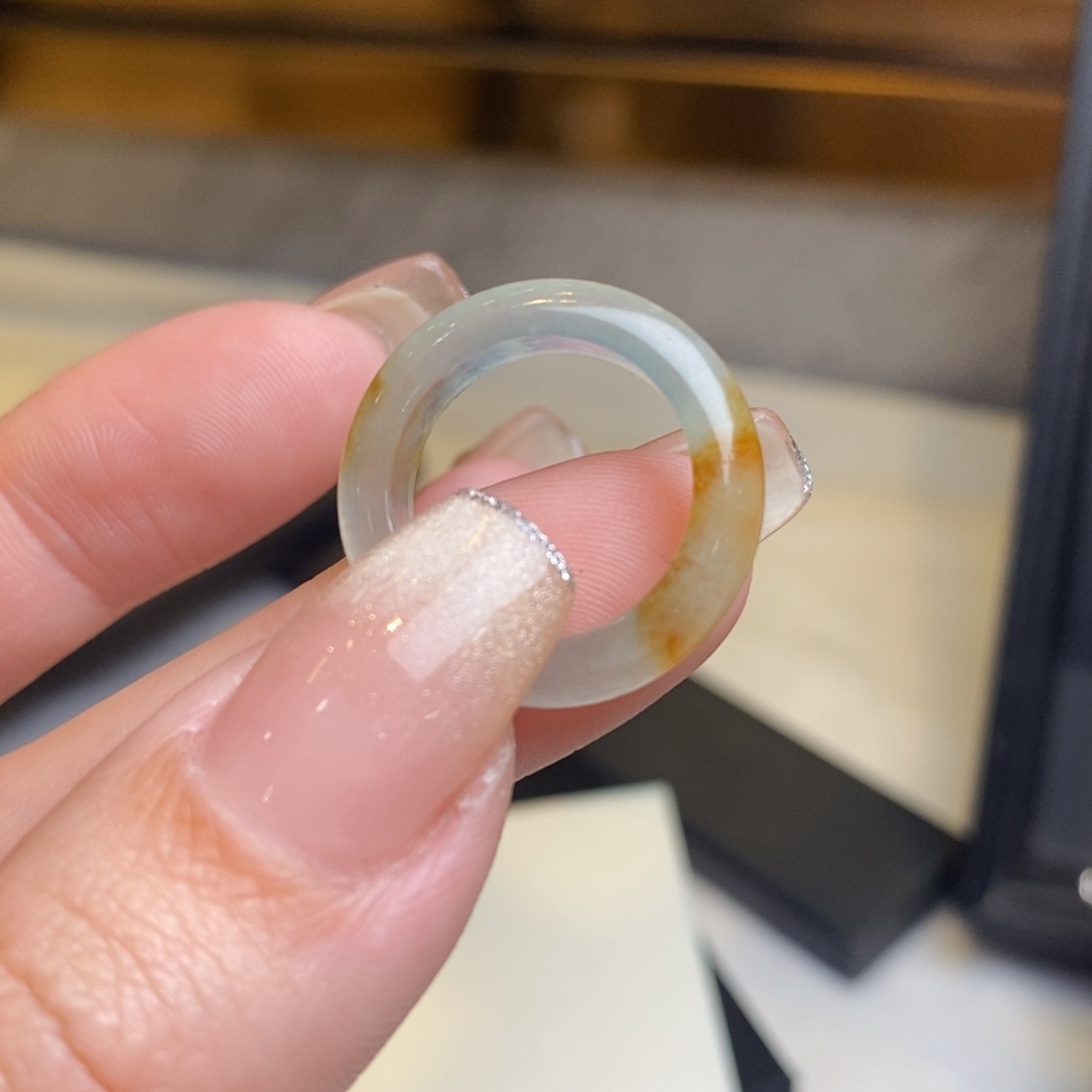 翡翠戒圈未镶嵌冰飘黄翡