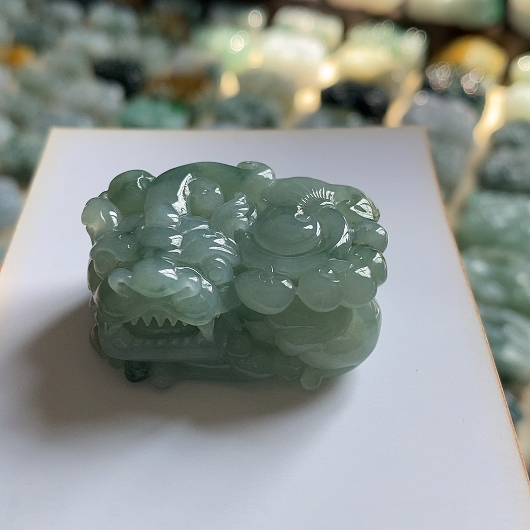 石***悔翡翠未镶嵌颈饰天然翡翠貔貅吊坠
