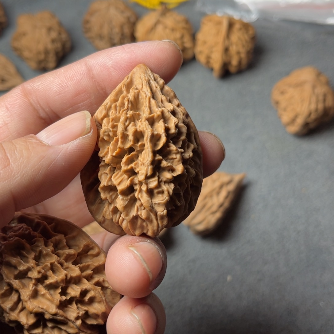 用***3文玩核桃吊坠老鼠