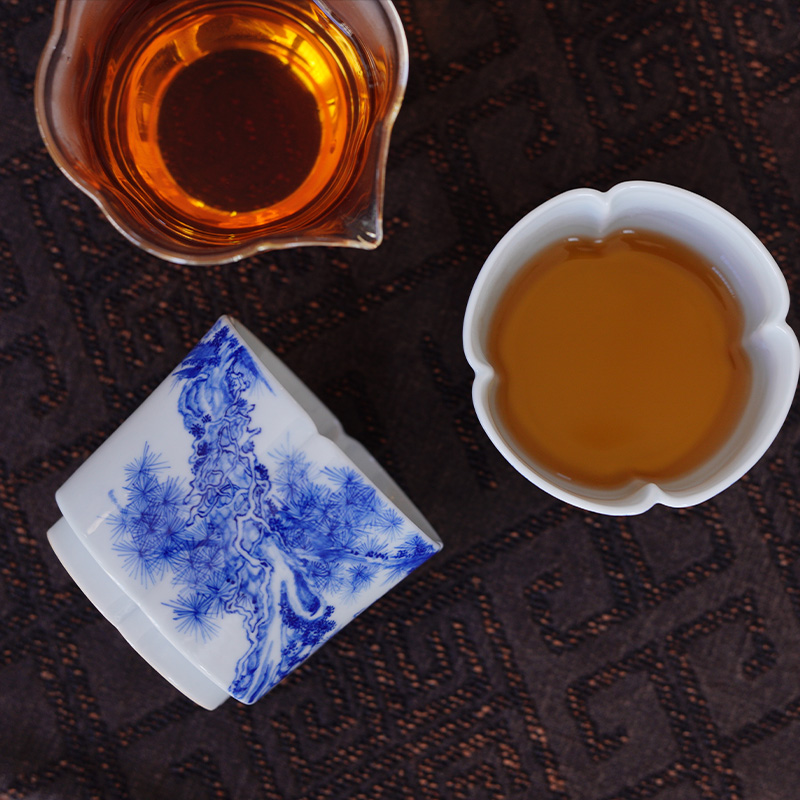 柒璞妙染古松图大号主人杯陶瓷单杯家用茶具白瓷喝茶杯品茗杯手绘