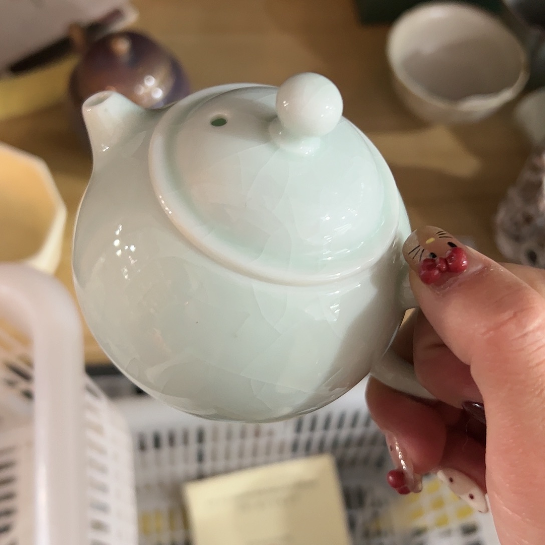 瓷片哈哈哈哈哈哈哈哈哈哈