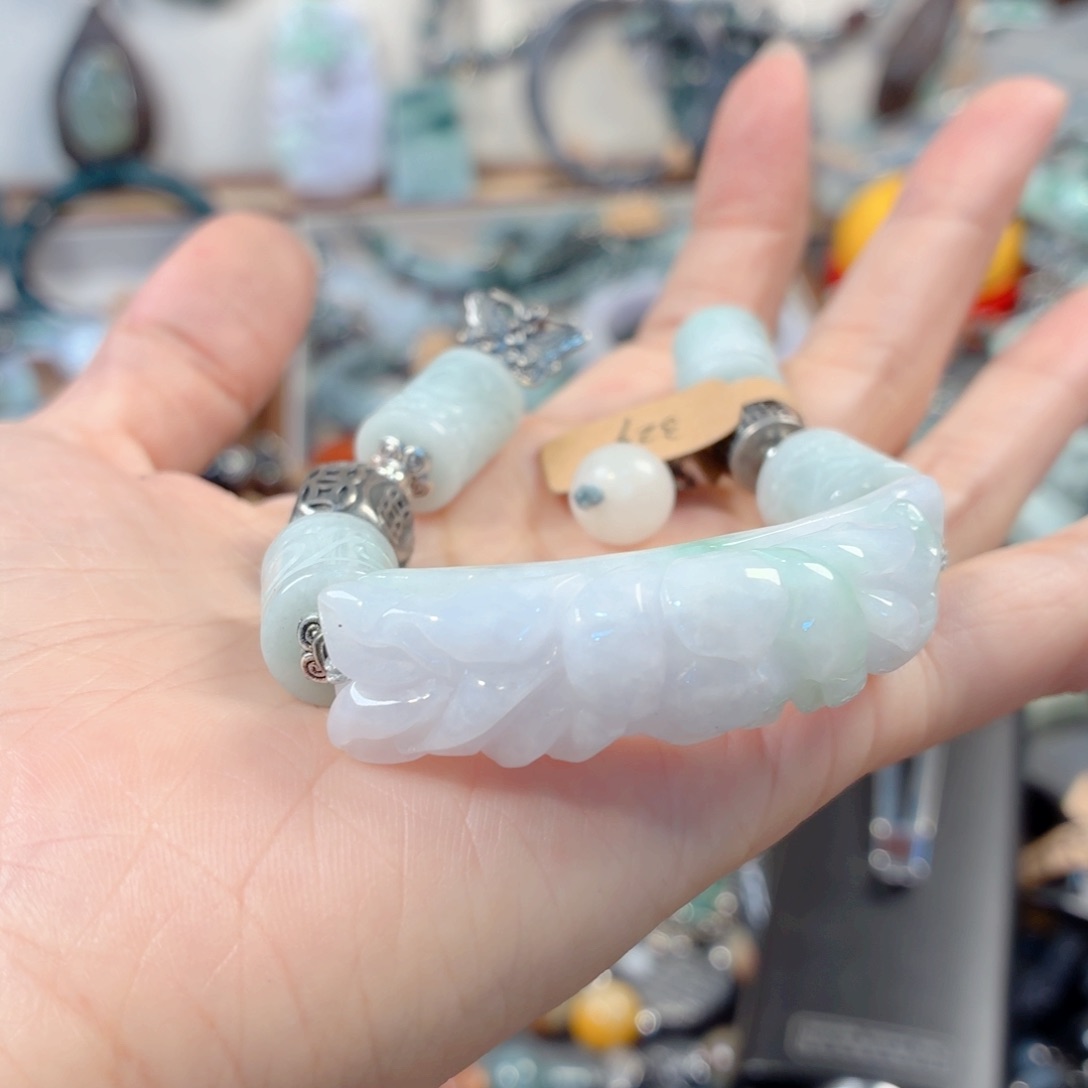 未镶嵌手链翡翠丹**故手串