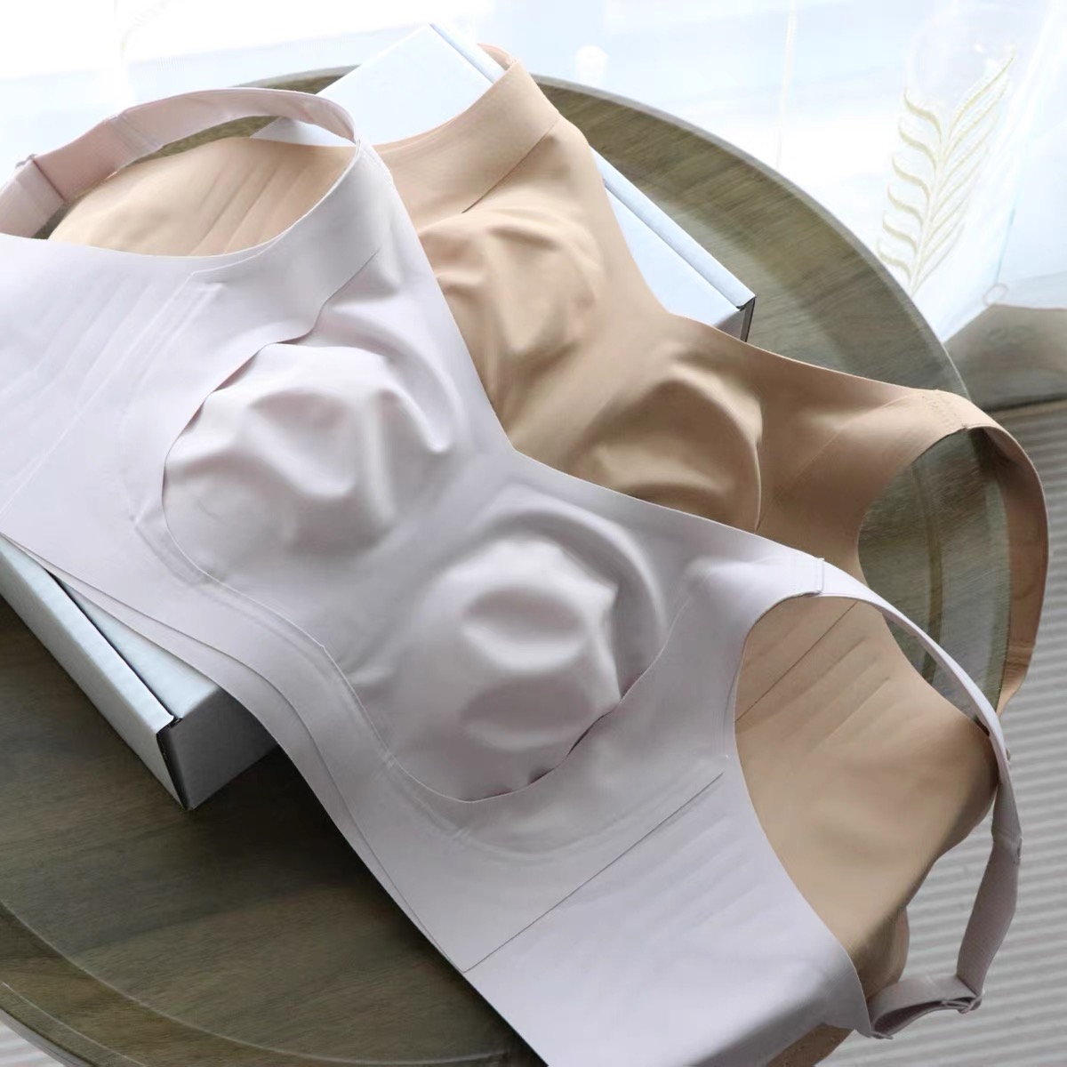 （无侧骨）无痕内衣女大胸显小薄款兔耳朵杯无钢圈零束缚软支撑文胸