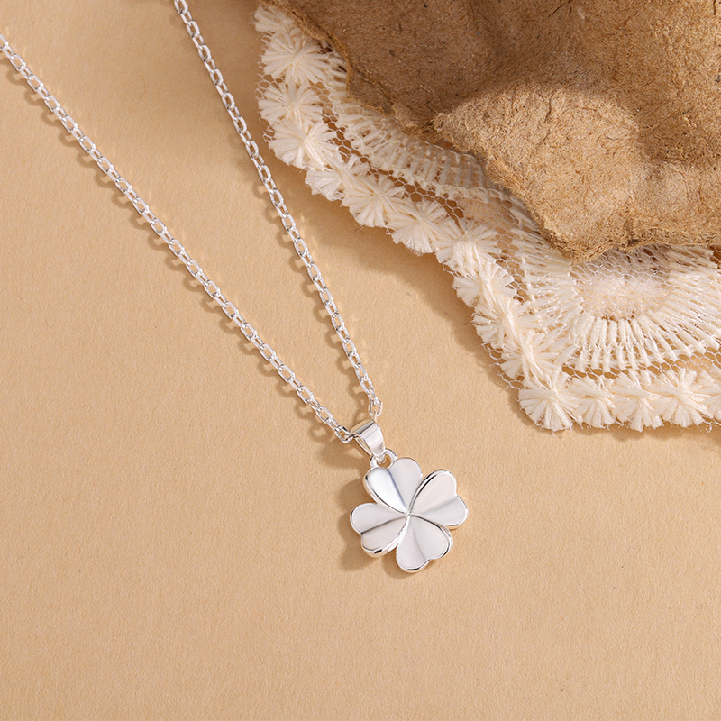 坠链均足银 时尚气质百搭优雅四叶草项链