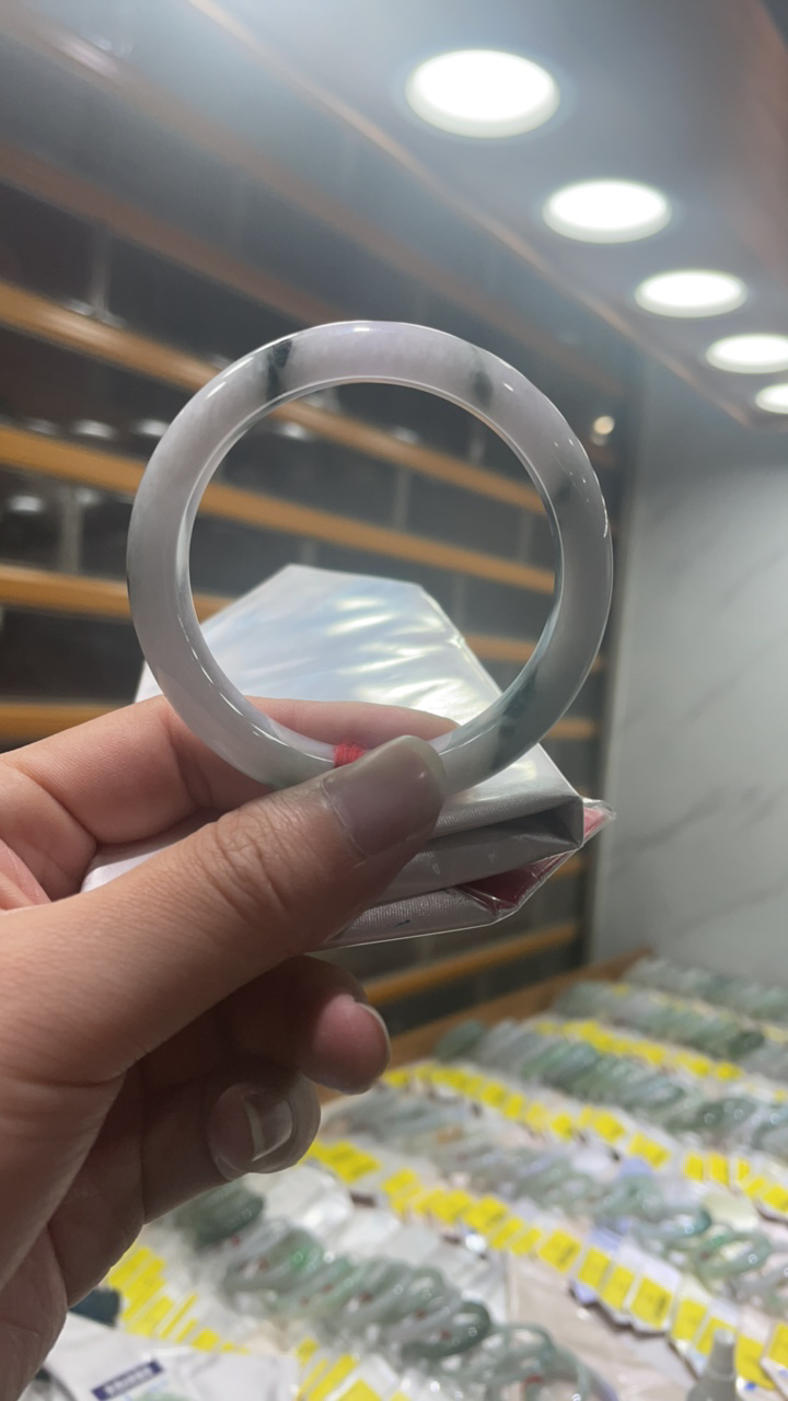 纯天然缅甸翡翠A货买断