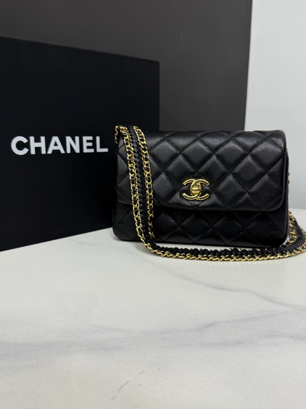 99新 Chanel/香奈儿 25C黑金腋下链条包芯片18cm/JJ5021712