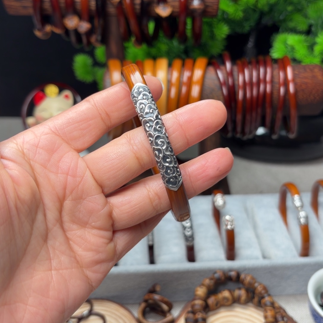 海***空木质非金属金刚藤手镯