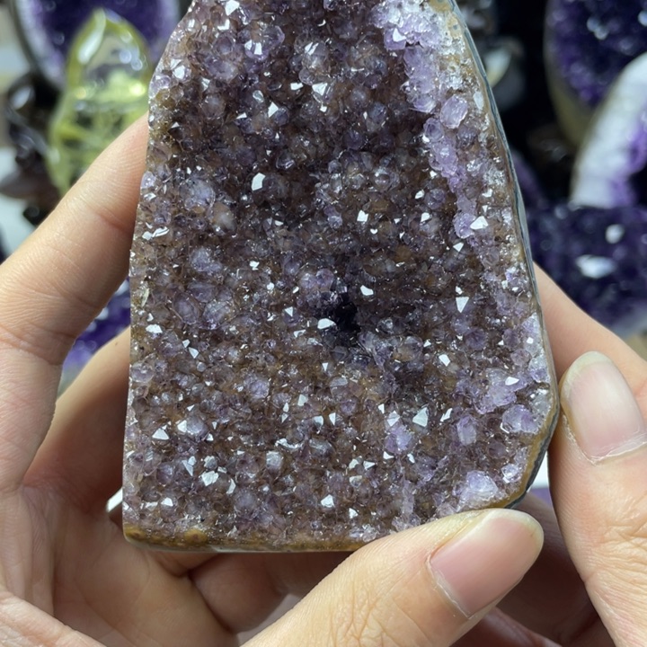 水晶大型摆件（非配饰）未镶嵌