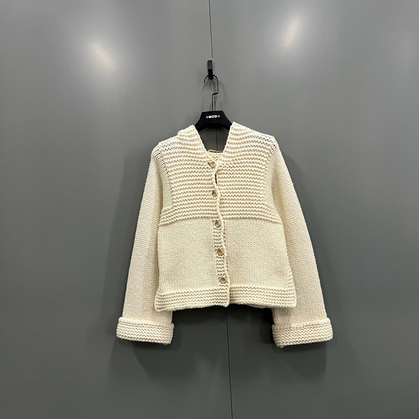 99新 Celine/思琳 zt4 米色连帽针织外套 M码/98新/000958