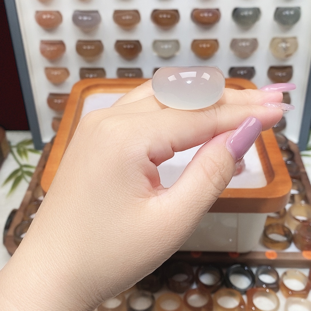 富***于玛瑙/玉髓未镶嵌戒指港20