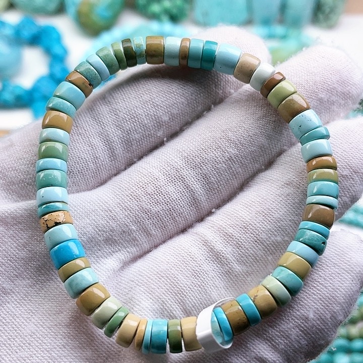 绿松石配饰未镶嵌