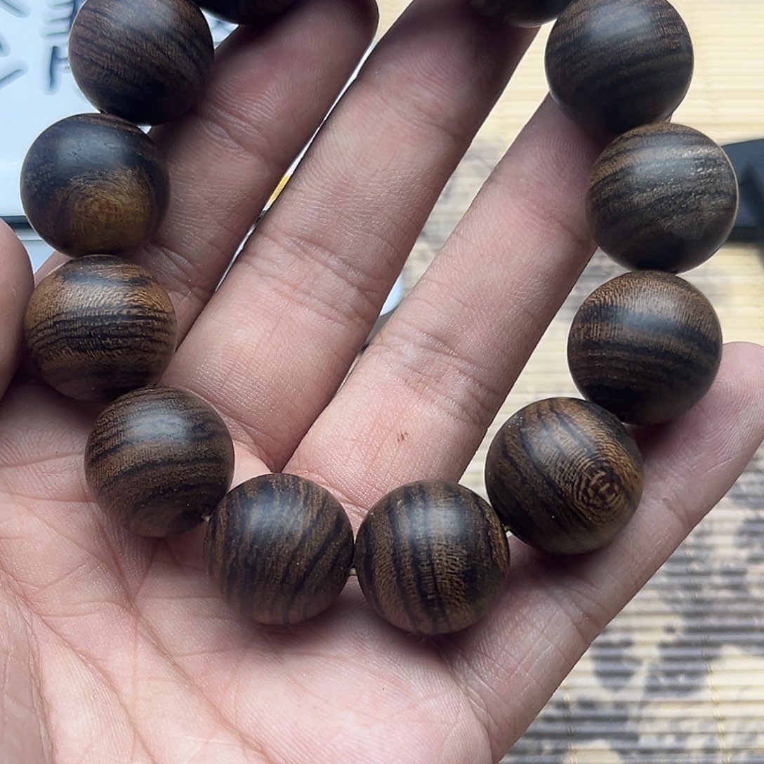 沉香沉香碎屑虎斑纹