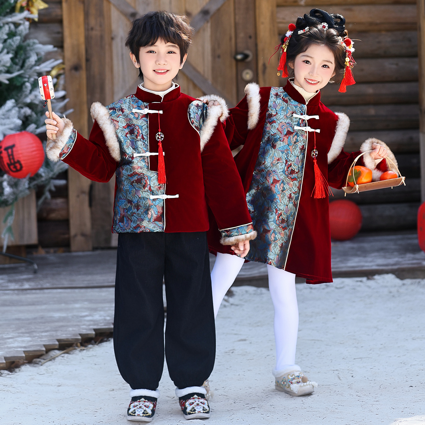 儿童元旦汉服演出服男女童加绒加厚唐装幼儿园表演红色喜庆拜年服