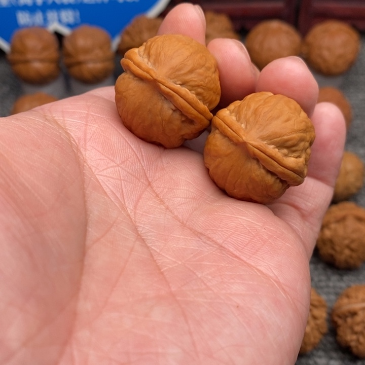 文玩核桃把件…………