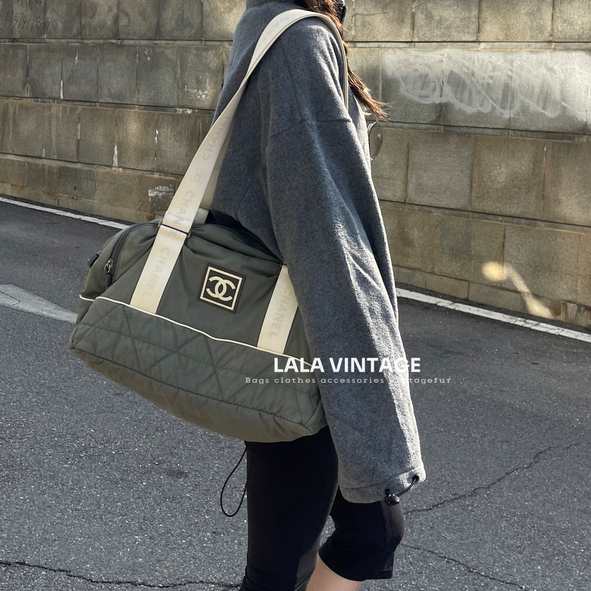 95新 Chanel/香奈儿 chanel豆沙绿尼龙保龄球运动方标单肩包｜1896