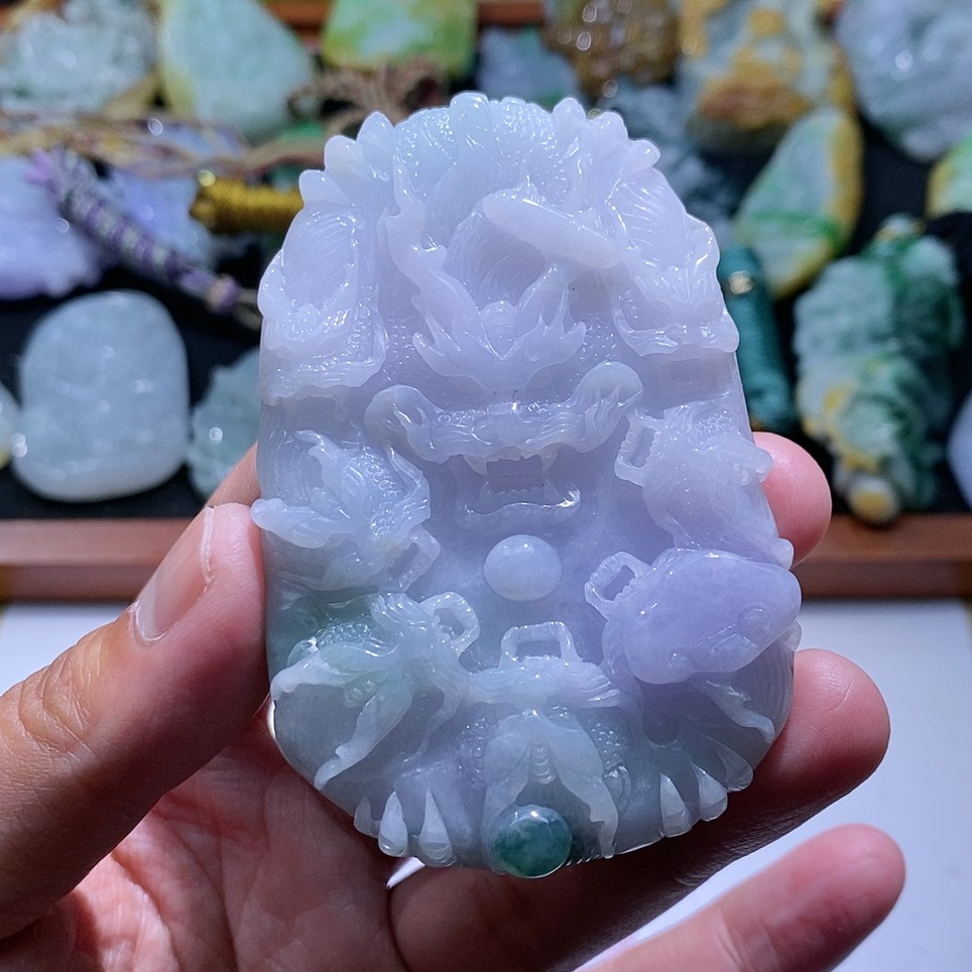 【闪购商品】翡翠颈饰未镶嵌九龙