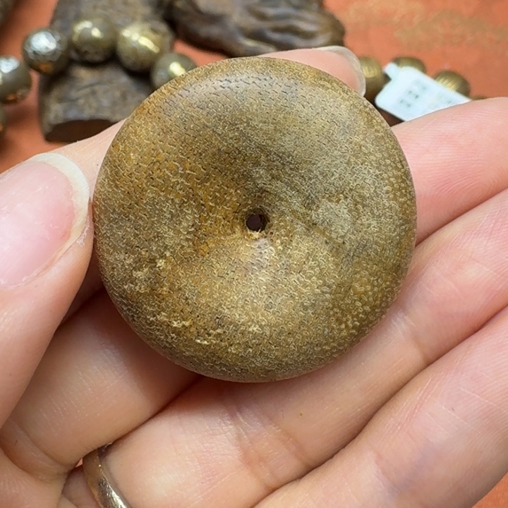 大叶紫檀（黑酸枝木类）