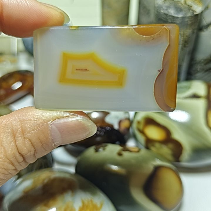 玛瑙/玉髓未镶嵌珠宝奇石