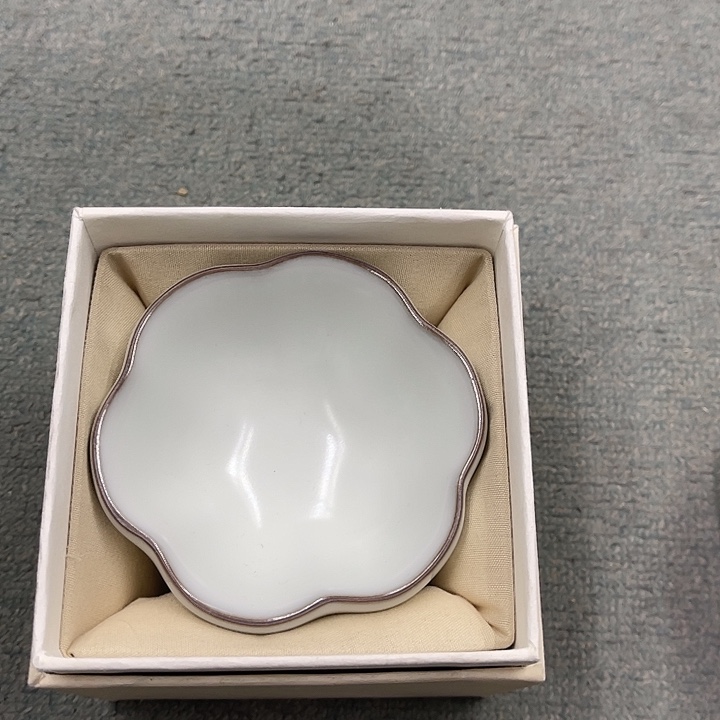 福利待遇多多哦哦哦