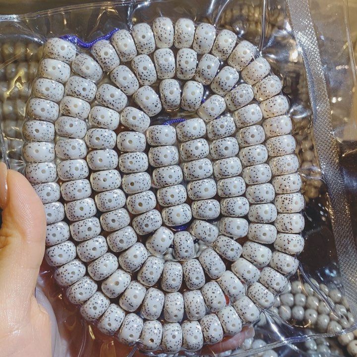 星月菩提吊坠军*575889988