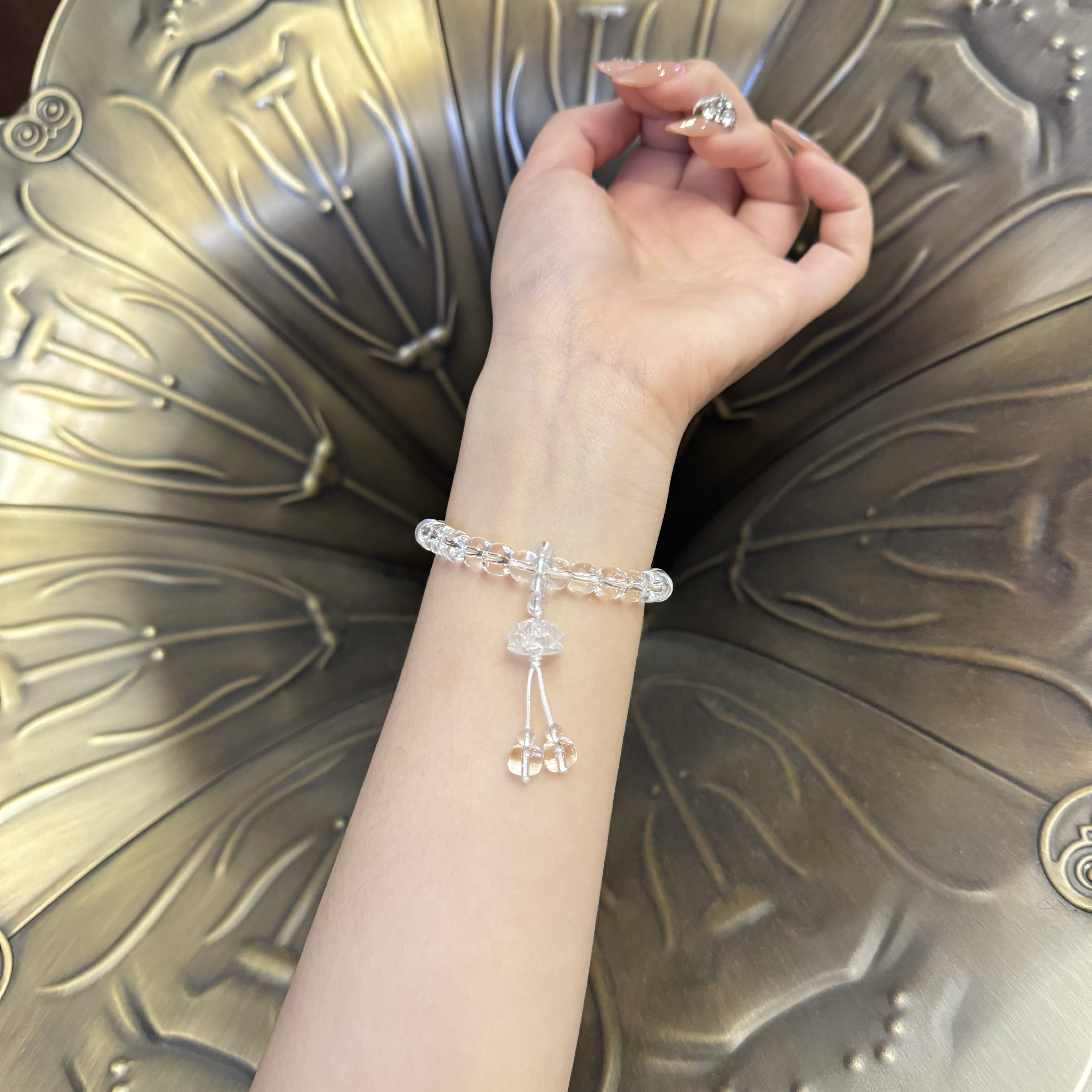 源源手作*雪魄雕春手串E2-3