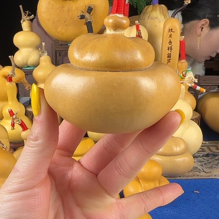 泡***菜大叶紫檀（黑酸枝木类）