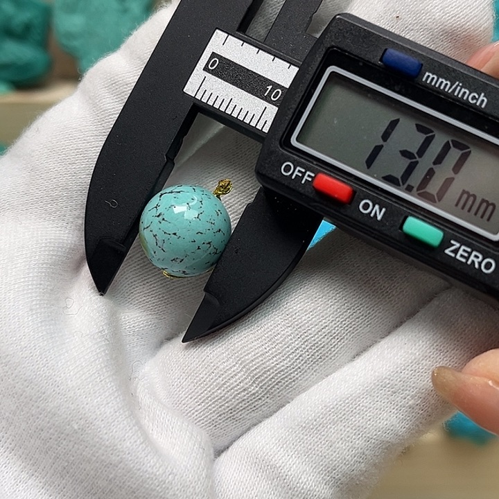 绿松石珠宝未镶嵌