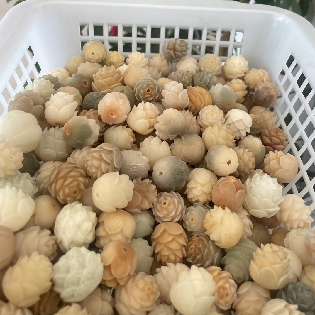 菩提多宝莲花雕刻件微瑕（20颗）