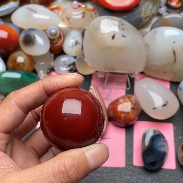 好***满玛瑙/玉髓未镶嵌马达加斯加海洋玉髓玛瑙