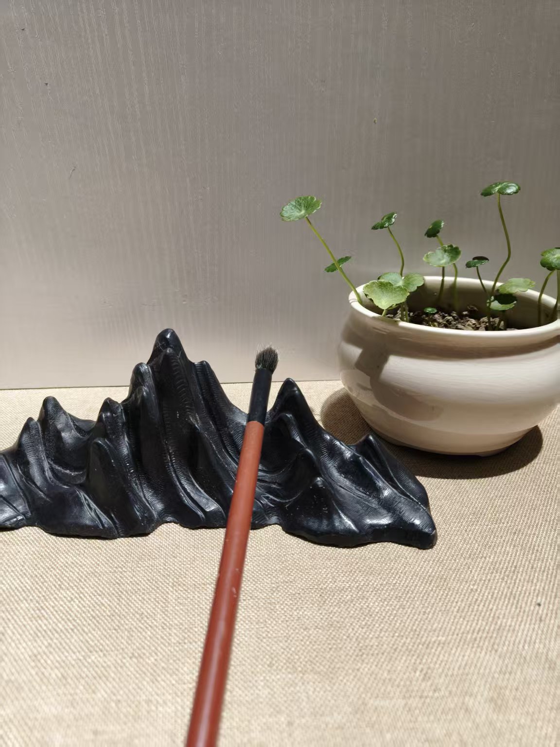 灵璧石雕刻山峰摆件博古架案头办桌面观赏石鱼缸置景家居通用