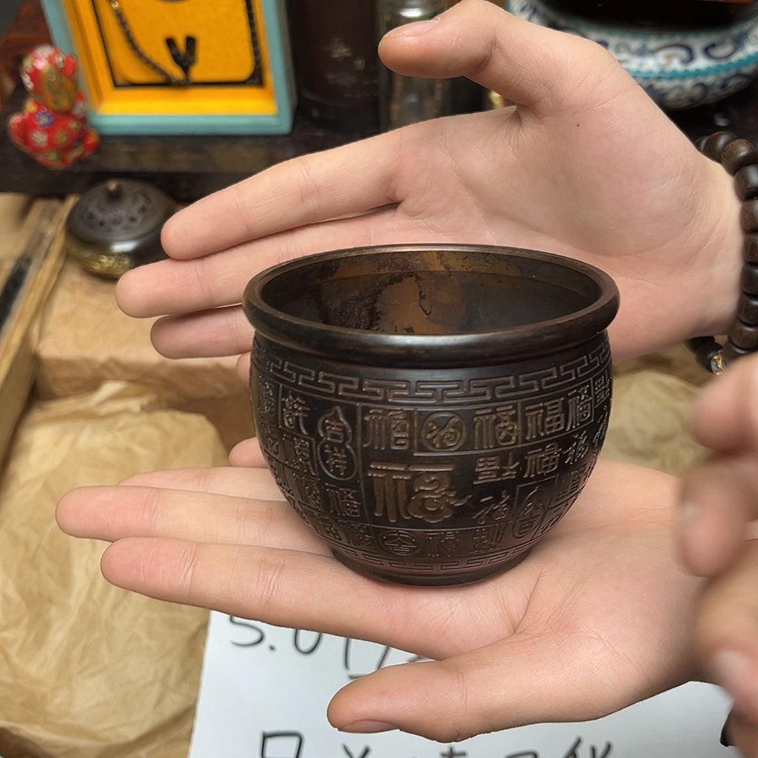 大叶紫檀（黑酸枝木类）