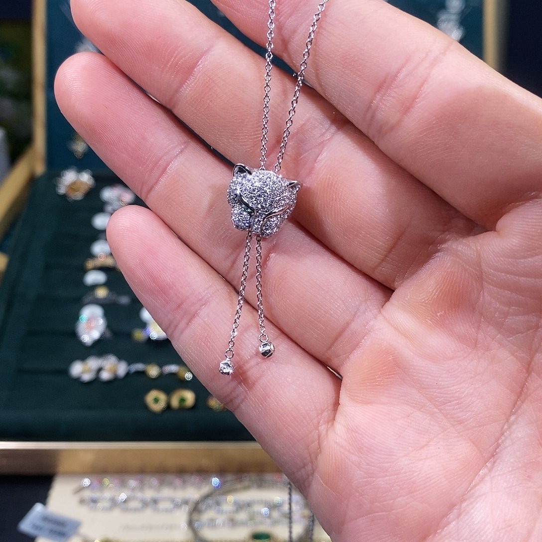 钻石颈饰18K金镶嵌项链