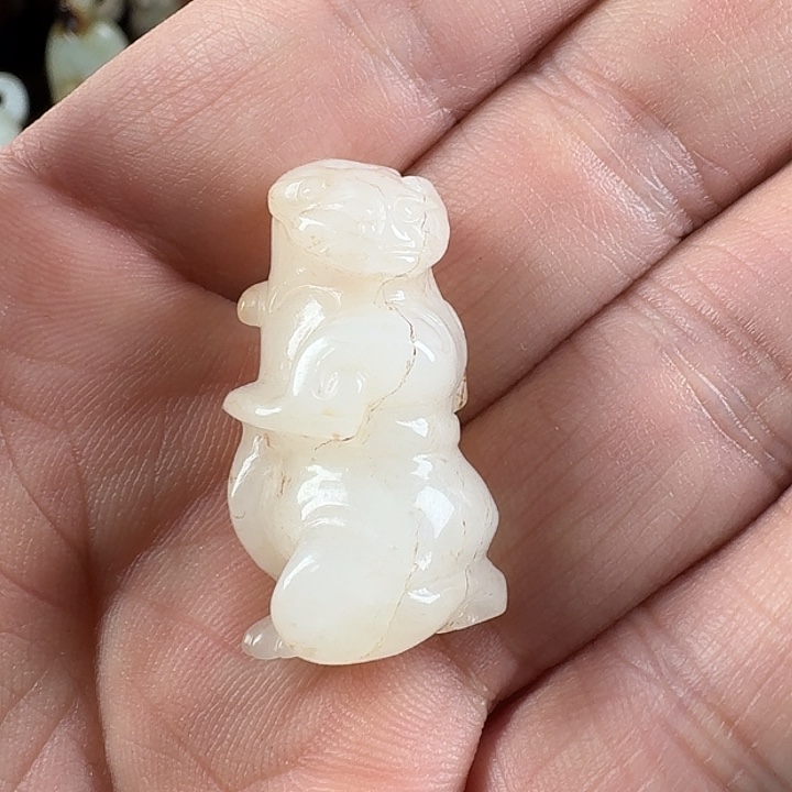 和田玉（糖玉）未镶嵌挂件