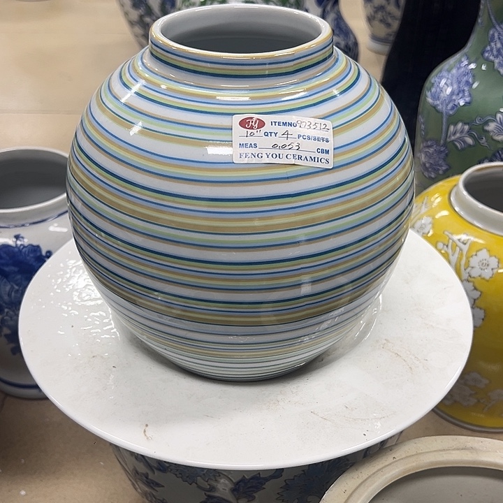 瓷片瑕疵收陶瓷。。。。。。。。。。。。。