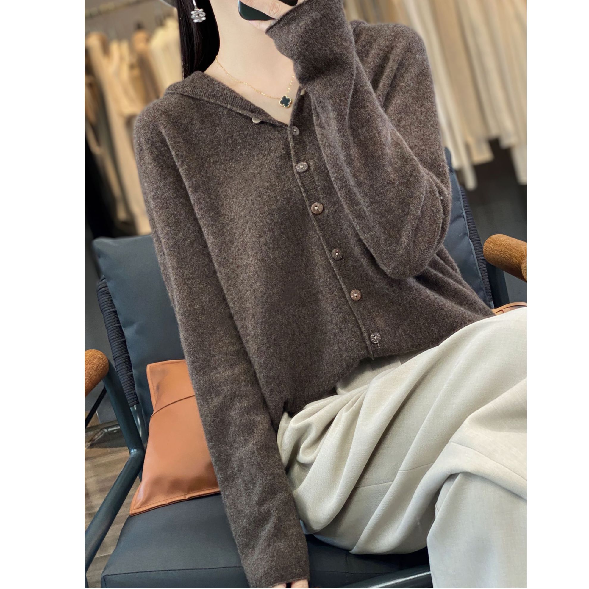 100%纯羊毛针织衫连帽衫加厚多扣开衫显瘦长袖绒衫圆领毛衣纯色