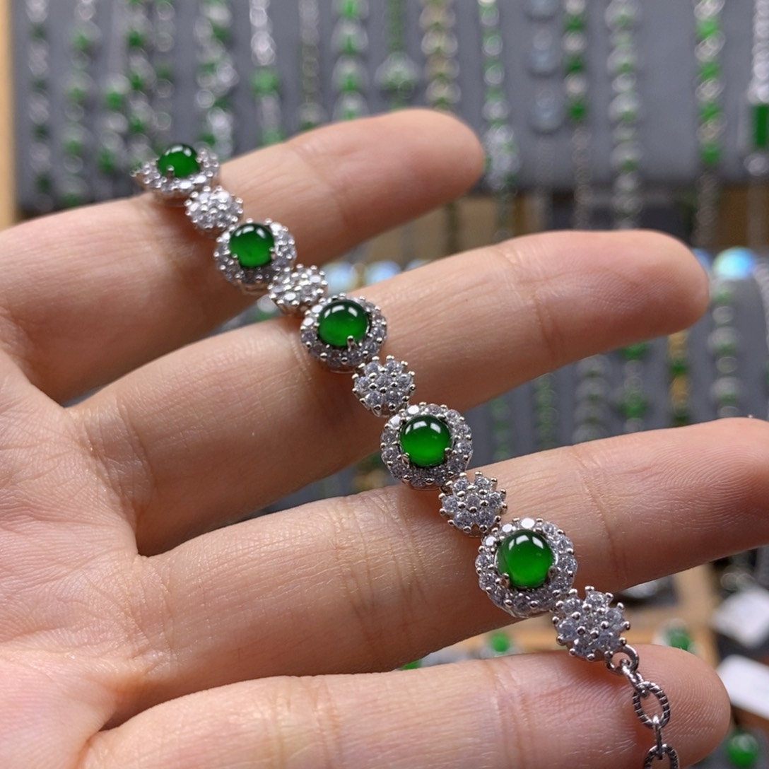 颈饰银S925镶嵌翡翠52号