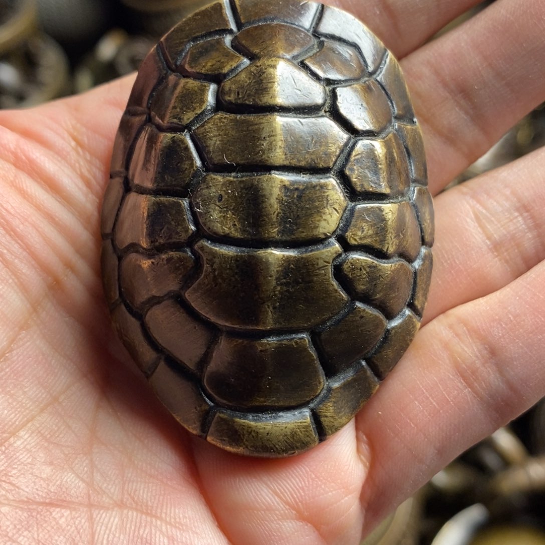 精美铜器做工精良