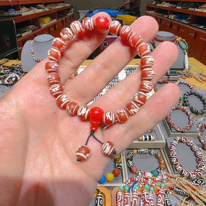 未镶嵌玛瑙/玉髓珠宝奇石