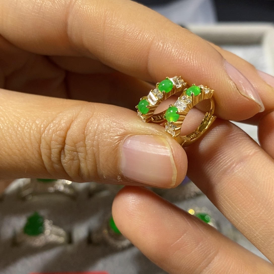 银S925镶嵌翡翠耳饰耳扣