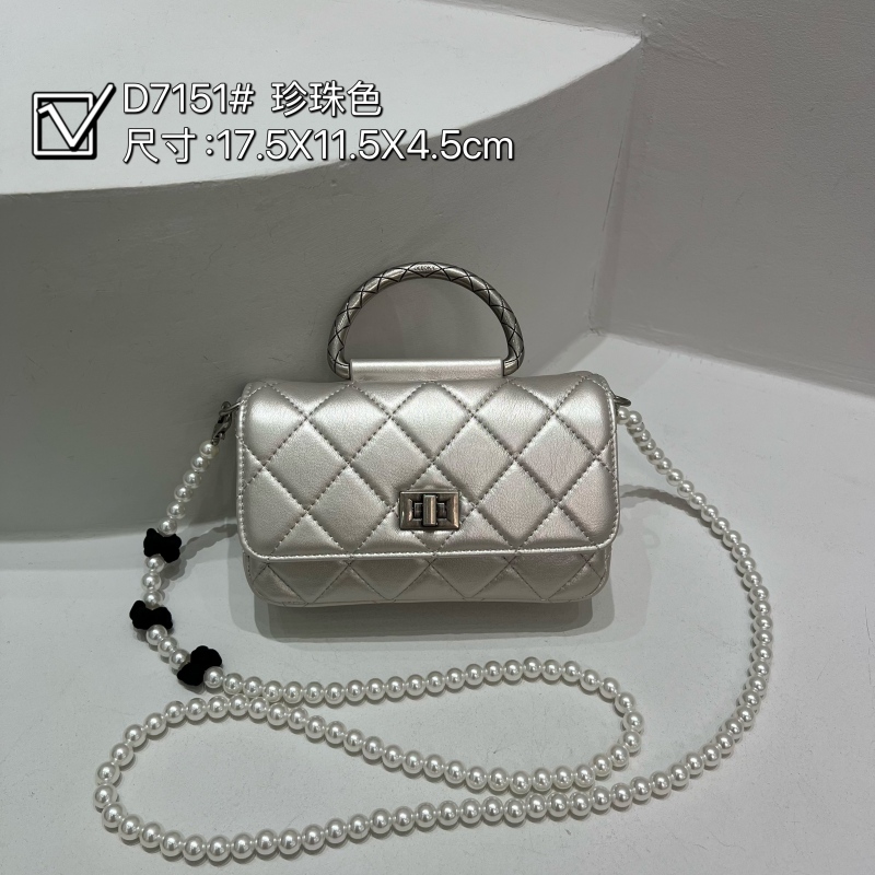 【广州特特】ZT-D7151-珍珠色咖啡白时尚百搭女士小众潮流休闲肩包