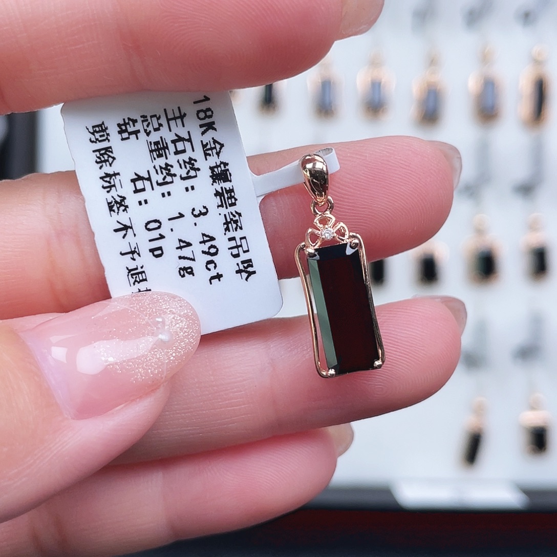 吊坠(不含链)碧玺18K金镶嵌