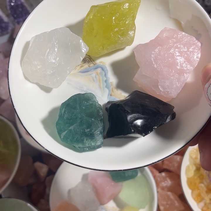 大型摆件（非配饰）未镶嵌水晶