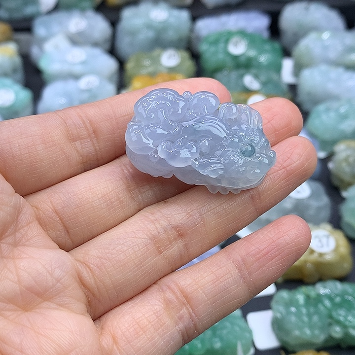 翡翠未镶嵌颈饰天然缅甸A货翡翠貔貅吊坠