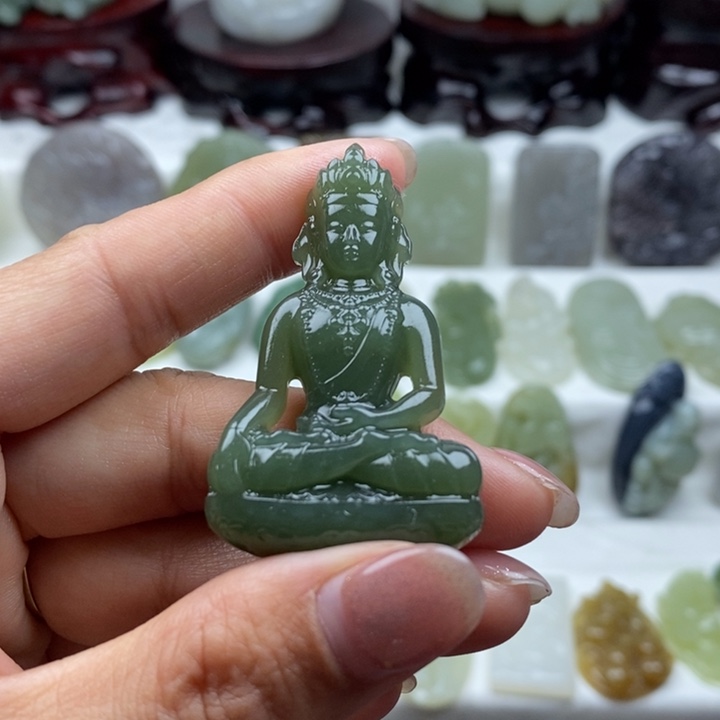 和田玉未镶嵌颈饰23