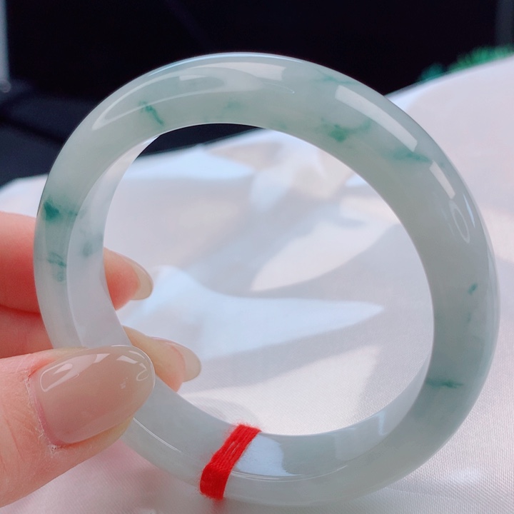 翡翠未镶嵌手镯54圈口